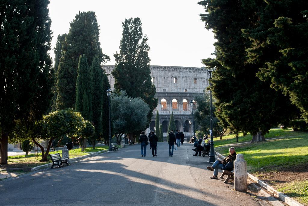Domusamor Colosseo Rome Bagian luar foto